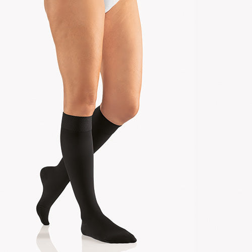 Medias de Compresión AktiVen Vital a la rodilla con punta cerrada